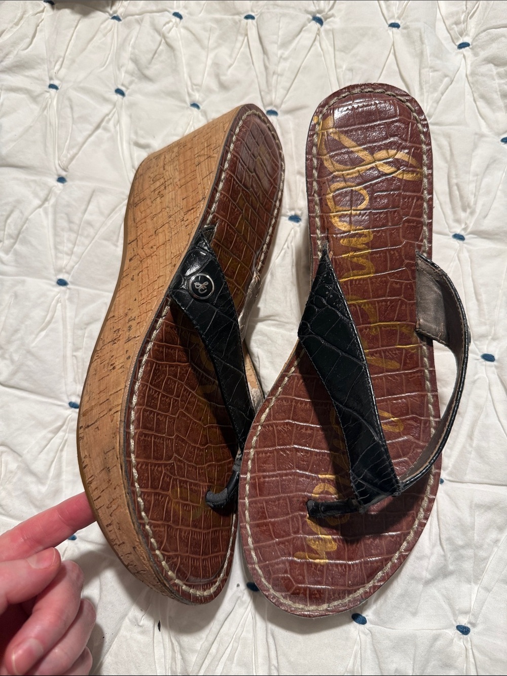 Sam Edelman Black Leather Croc-Embossed Wedge Thong Sandals